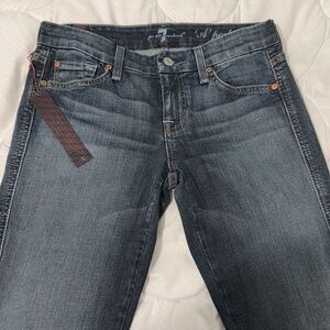New with tags Y2K 7 for all mankind A pocket jeans crystals embellished size 26